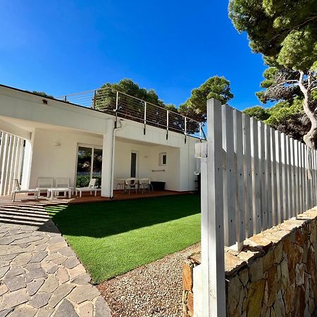 Angolo Mare Apartments & Rooms Porto Pino Exterior foto